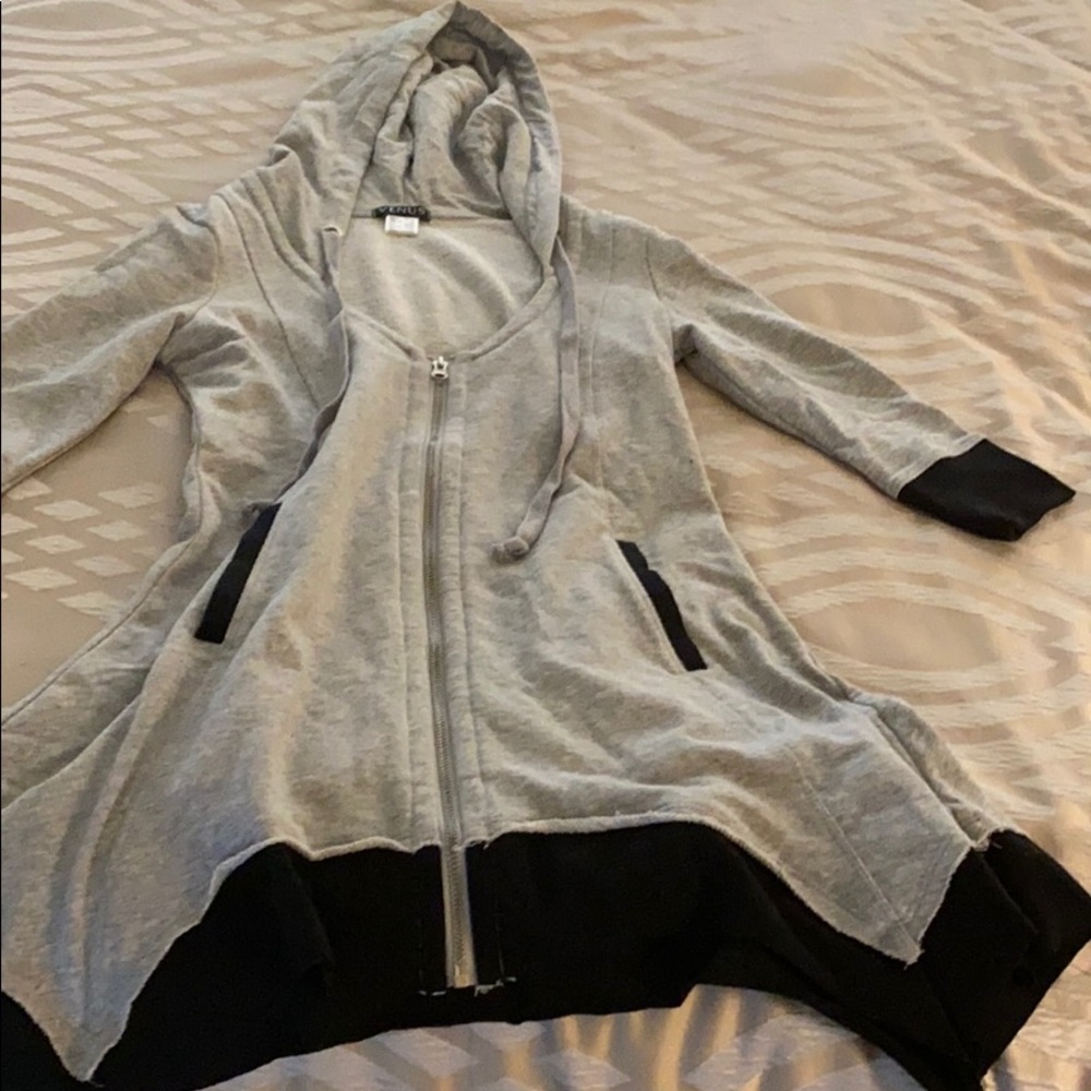 Black hoodie zip up jacket